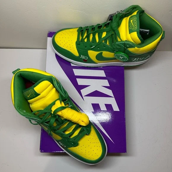 NWT 2022 SUPREME x NIKE SB DUNK HIGH “BY ANY MEANS NECESSARY” BRAZIL MENS SZ 10